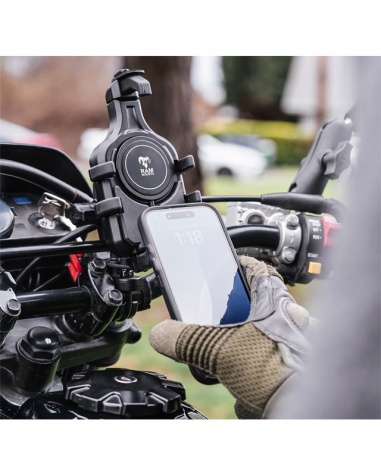 RAM Tr�dl�s Laddningsplatta USB C