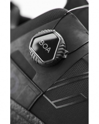 Yrkessko Solid Gear Bound